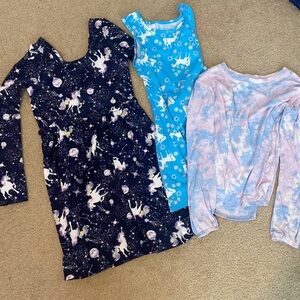 Girls bundle size Medium, previously worn but in good condition